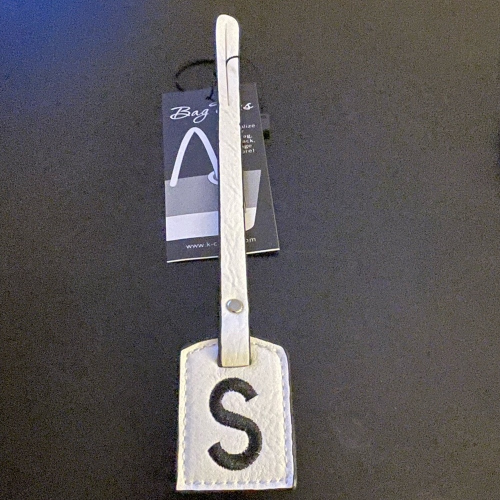 NWT “K•Carroll” Bag Tag,  Monogram Letter "S" White Bag Tag with "Black" Letter